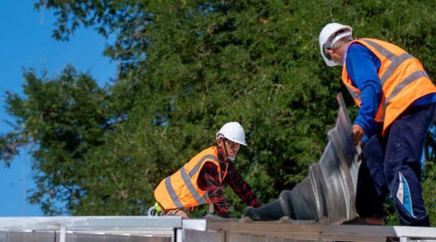 Roof maintenance in Anchorage, AK